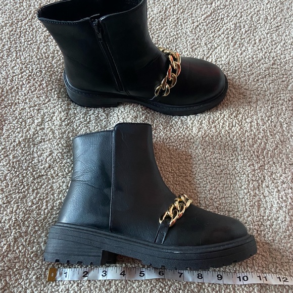 🔸 Chinese Laundry 🔸 black booties - Picture 6 of 7